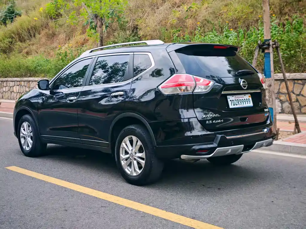 Nissan X-Trail — миниатюра 13