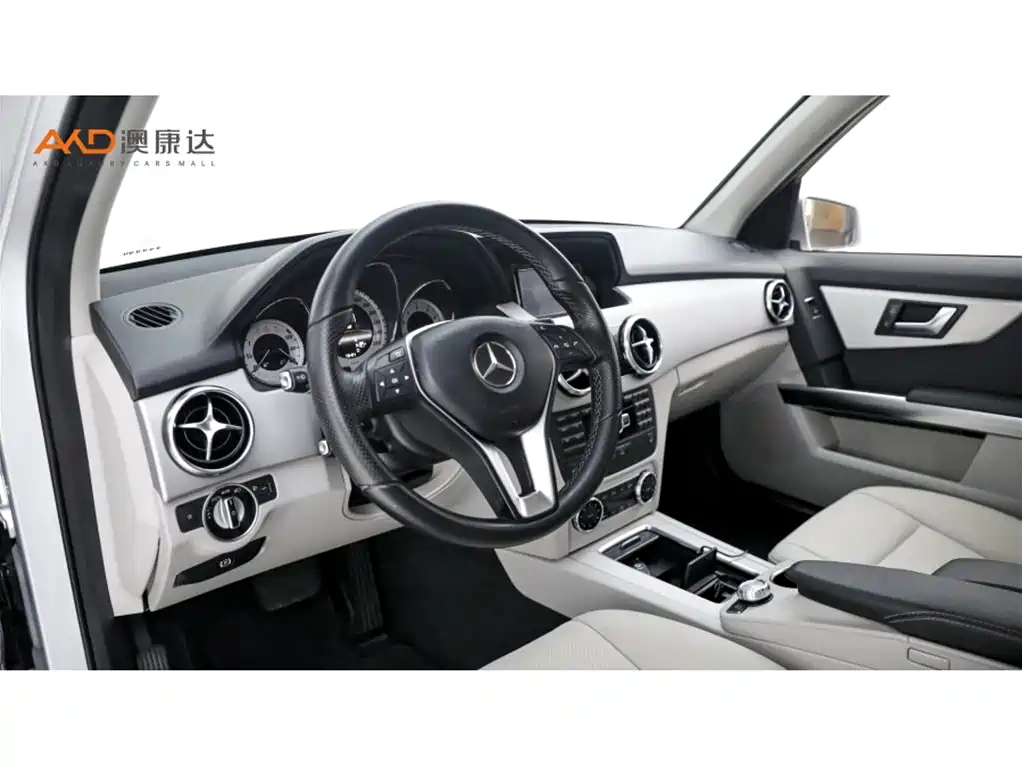 Mercedes-Benz GLK-Class — миниатюра 6