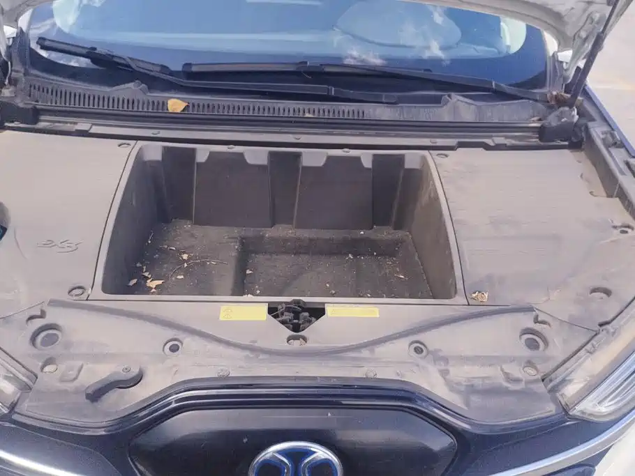 BAIC EX3 — миниатюра 10