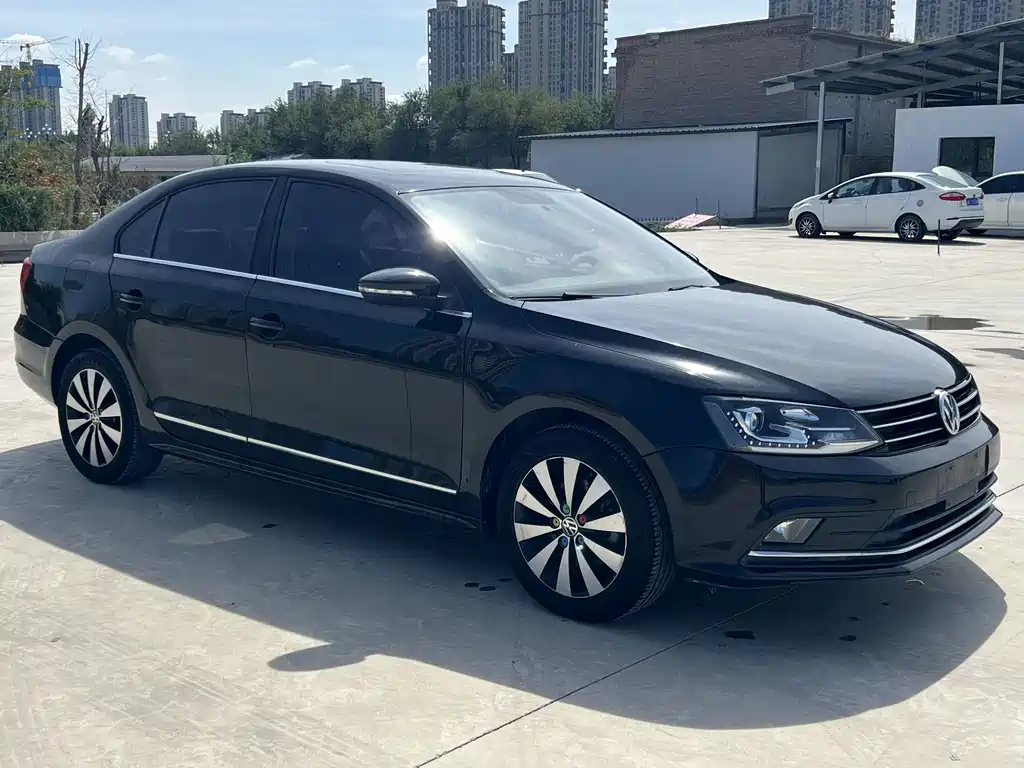 Volkswagen Sagitar — миниатюра 3