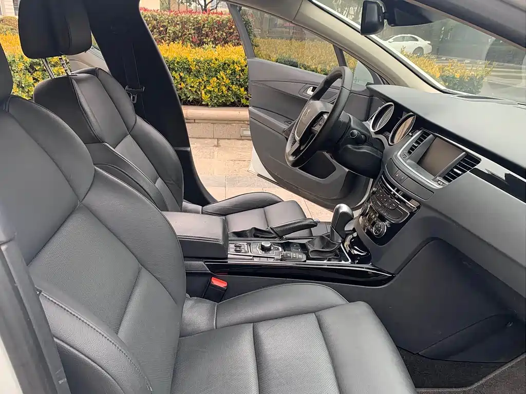 Peugeot 508 — миниатюра 12