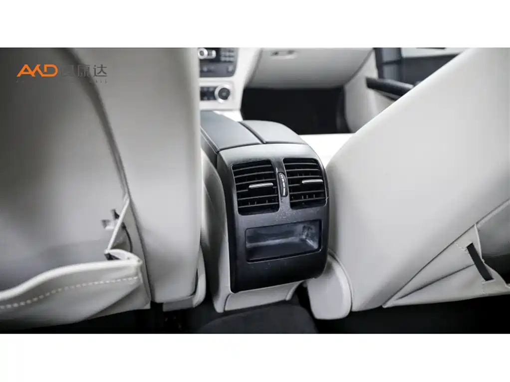 Mercedes-Benz GLK-Class — миниатюра 9