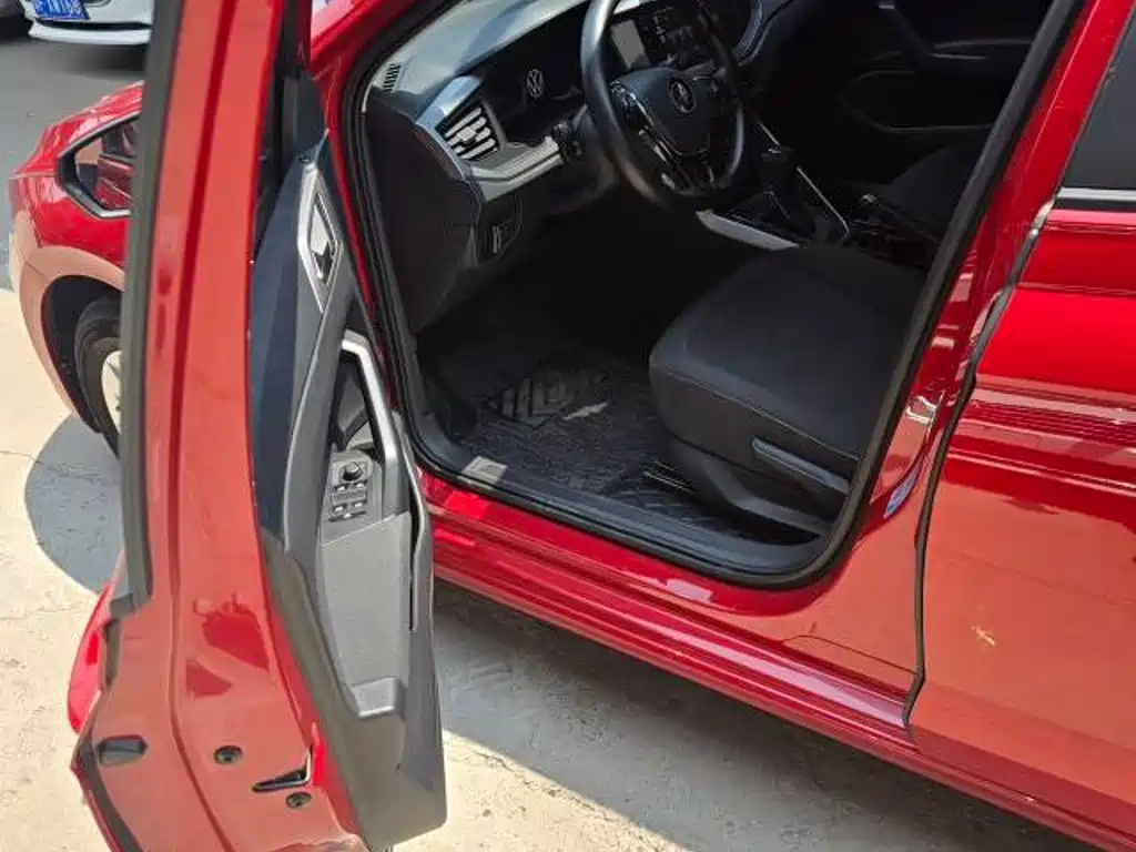 Volkswagen Polo — миниатюра 10