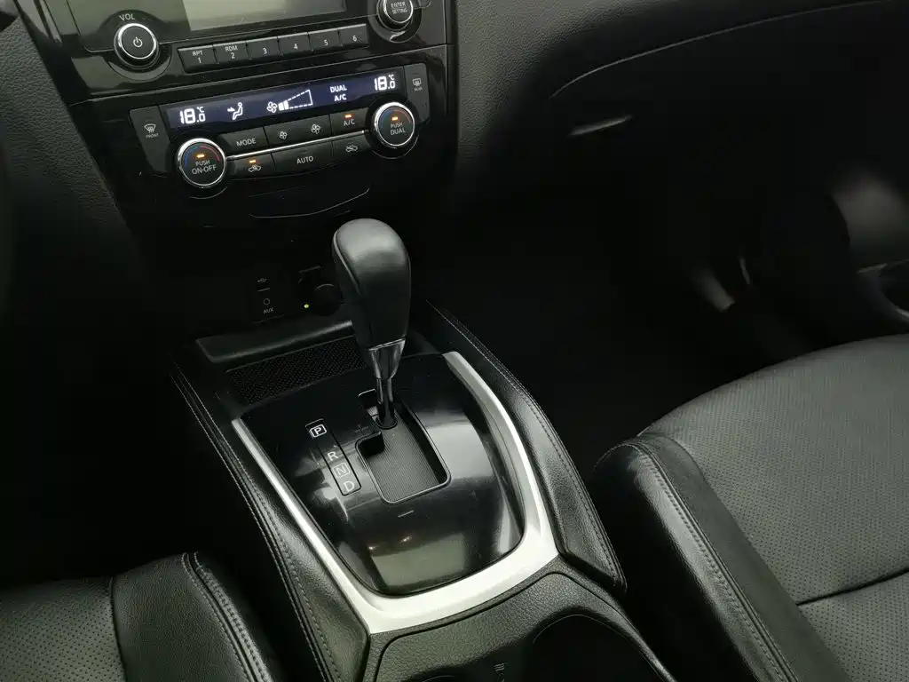 Nissan X-Trail — миниатюра 13