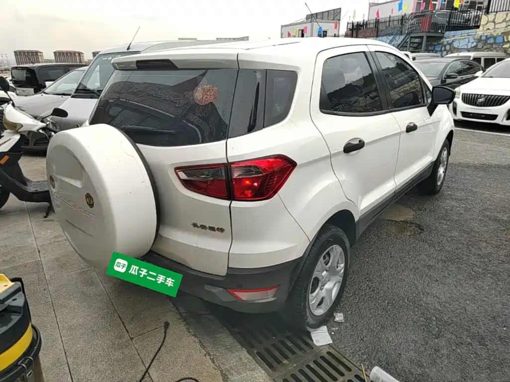 Ford Ecosport — миниатюра 7