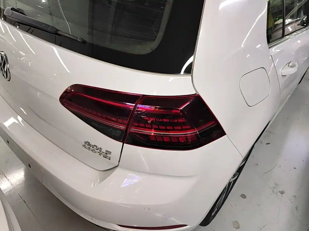 Volkswagen Golf — миниатюра 8
