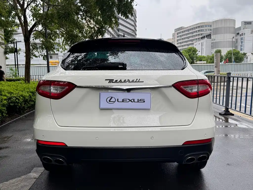 Maserati Levante — миниатюра 13