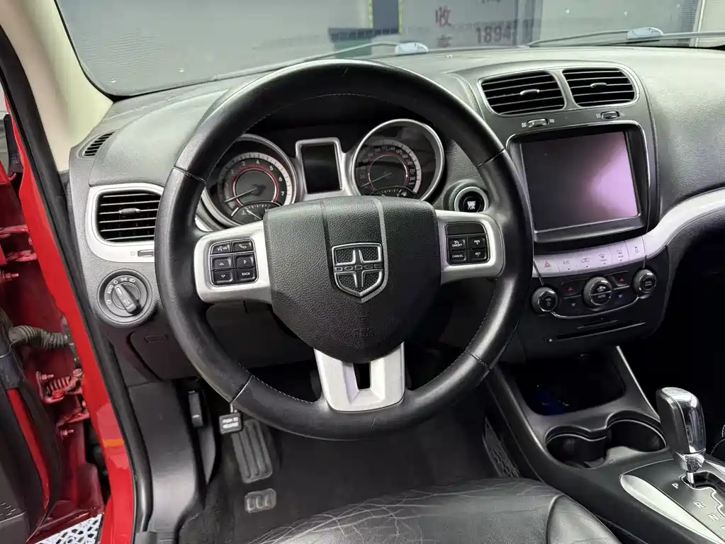 Dodge Journey 2013 2.4L