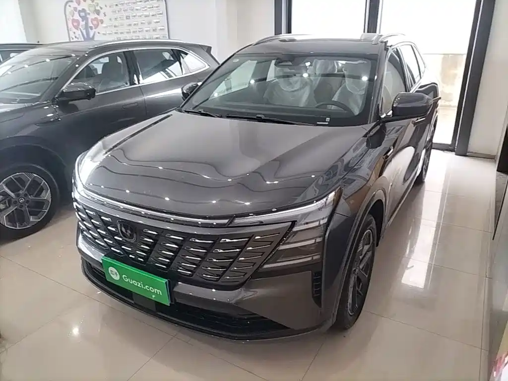 Changan Changan CS75PLUS — миниатюра 2