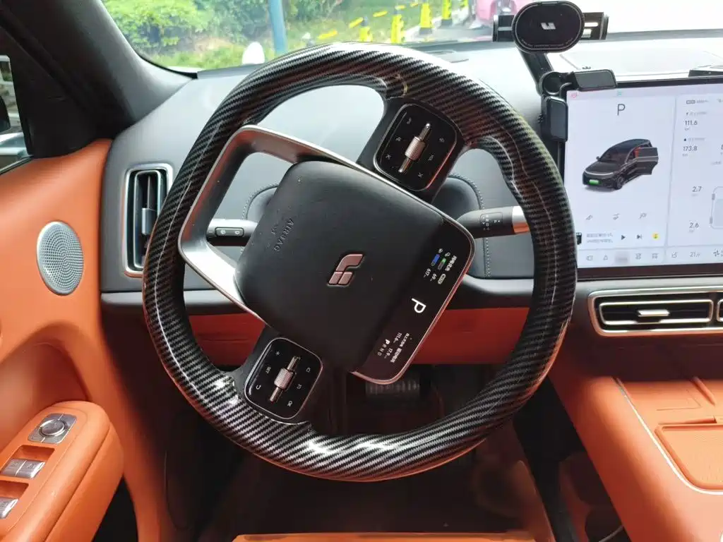 Li Auto Li L9 — миниатюра 3