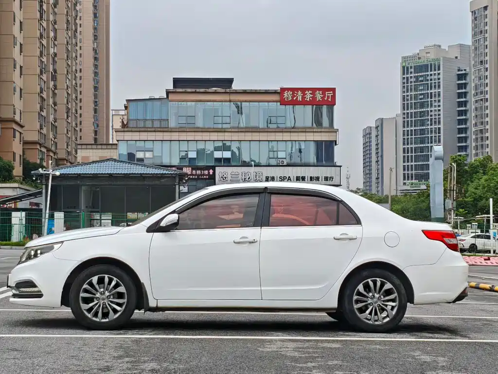 Geely Vision — миниатюра 8