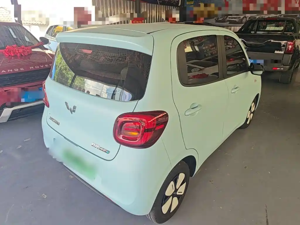 Wuling MINIEV — миниатюра 7