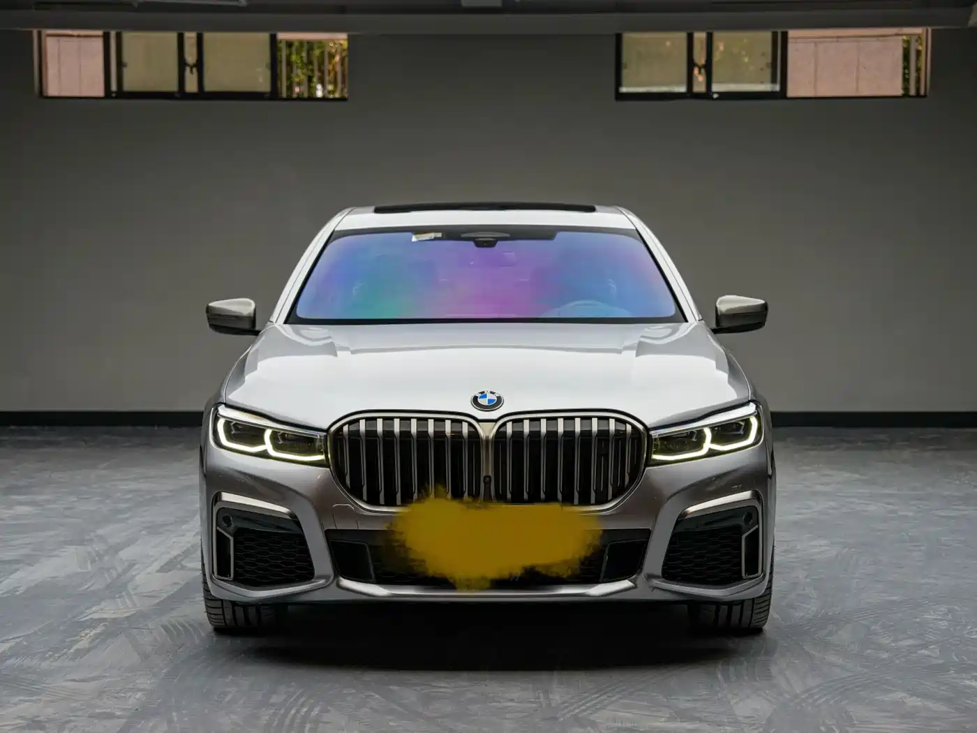 宝马7系 2019款 M760Li xDrive V12 运动套装 2021