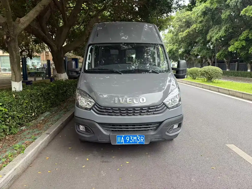 Купить IVECO Ousheng