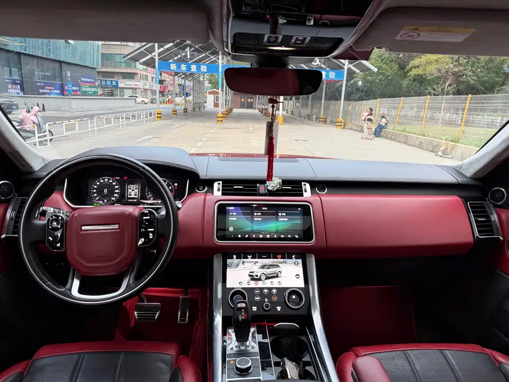 Land Rover Sport — миниатюра 9