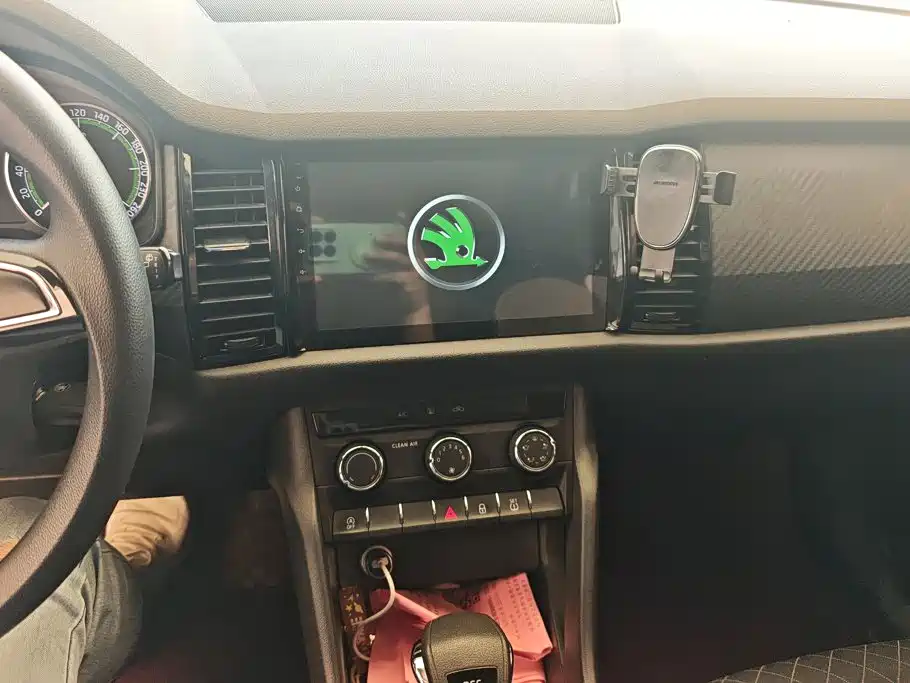 Skoda Kodiaq — миниатюра 13
