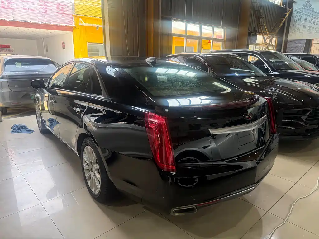 Cadillac XTS 2017 28T Elite