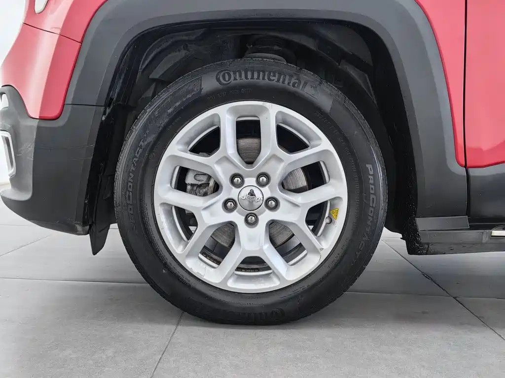 Jeep Renegade — миниатюра 17