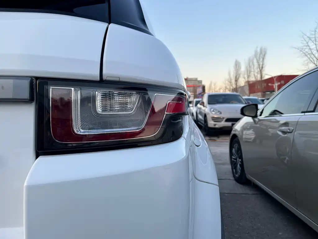 LAND ROVER RANGE ROVER AURORA