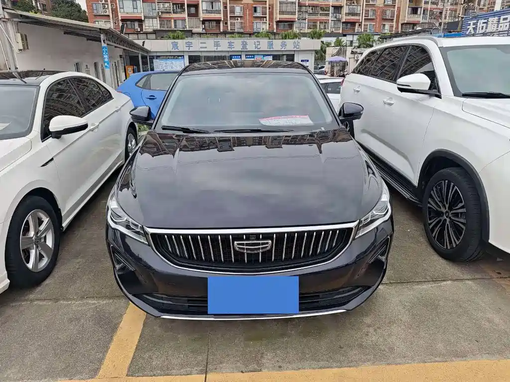 Geely Emgrand — миниатюра 2