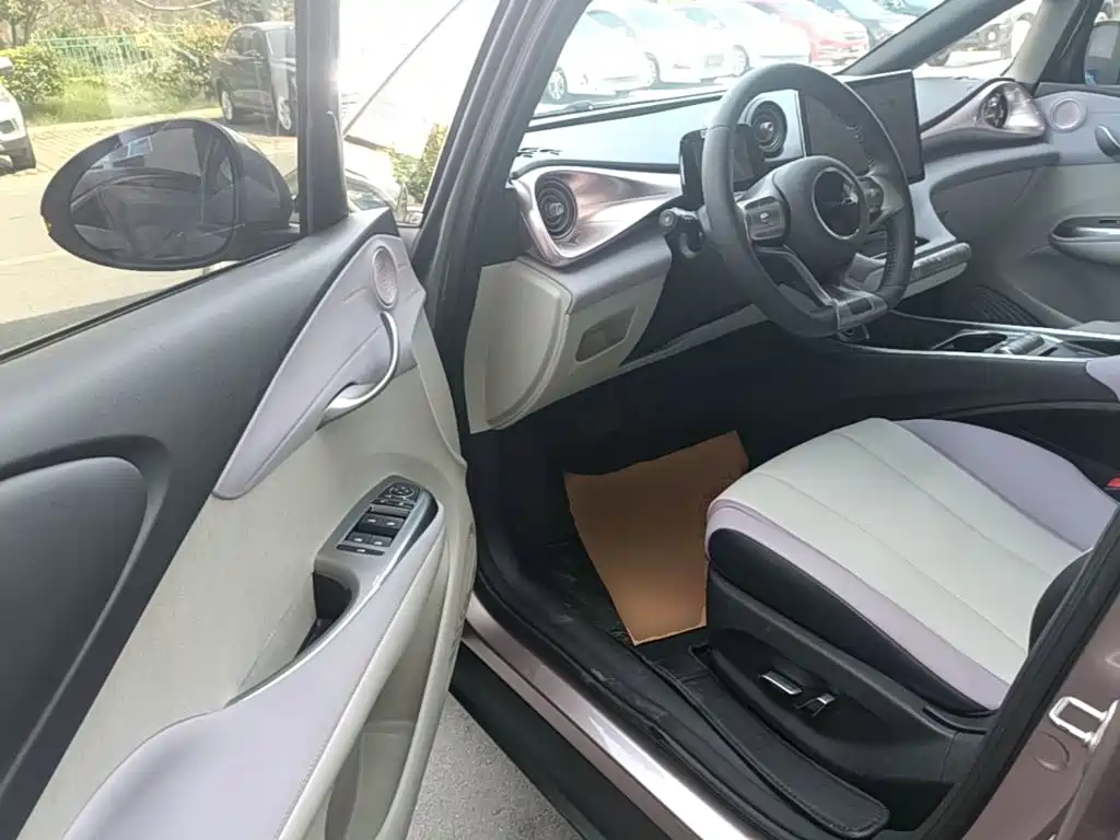 BYD Dolphin — миниатюра 16