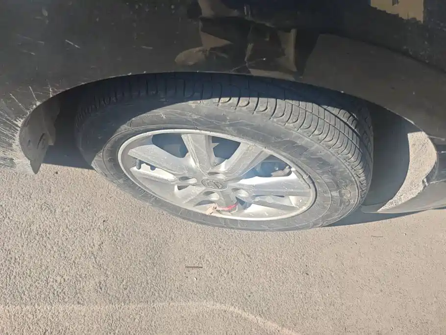 Nissan Sylphy — миниатюра 6