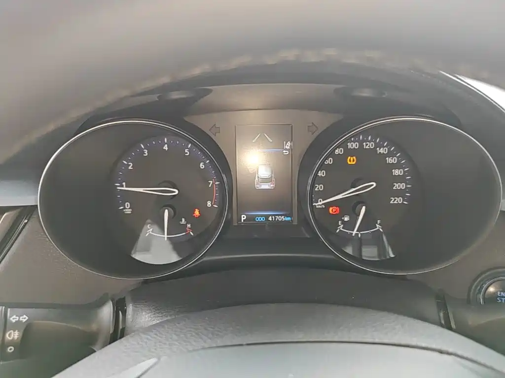 Toyota IZOA — миниатюра 12