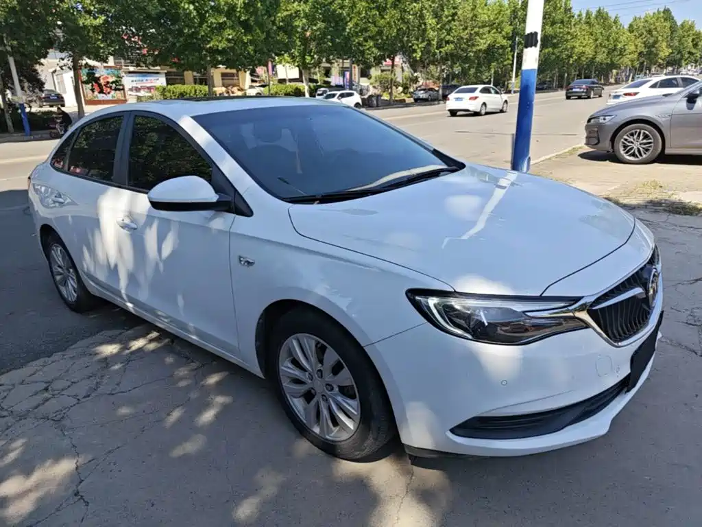 Buick Excelle — миниатюра 4