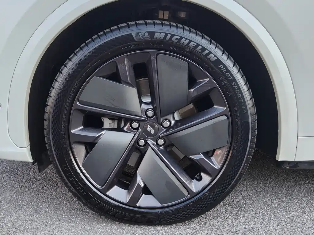 Li Auto Li L7 — миниатюра 17