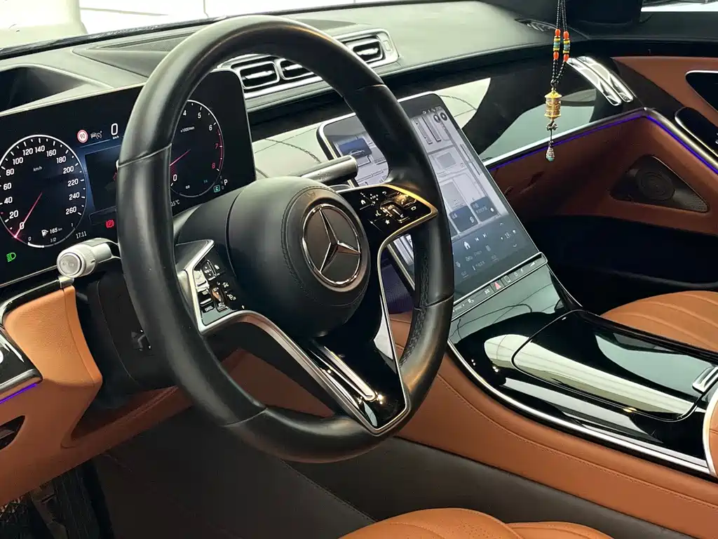 Mercedes-Benz S-Class — миниатюра 18
