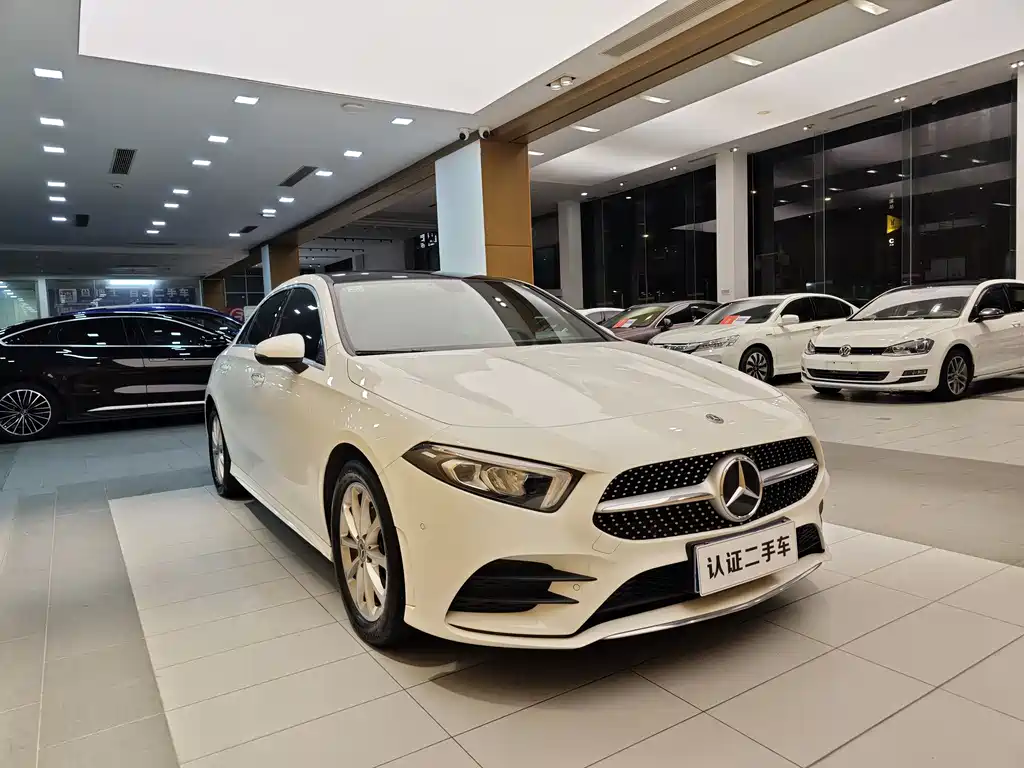 MERCEDES-BENZ A CLASS