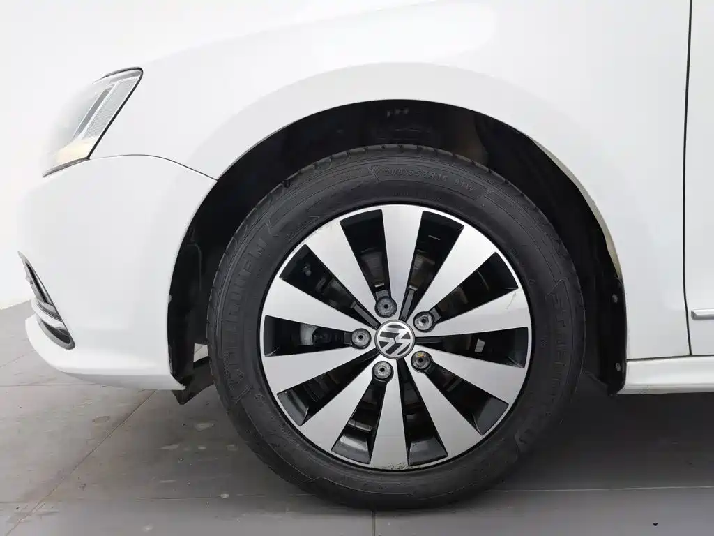 Volkswagen Sagitar — миниатюра 17