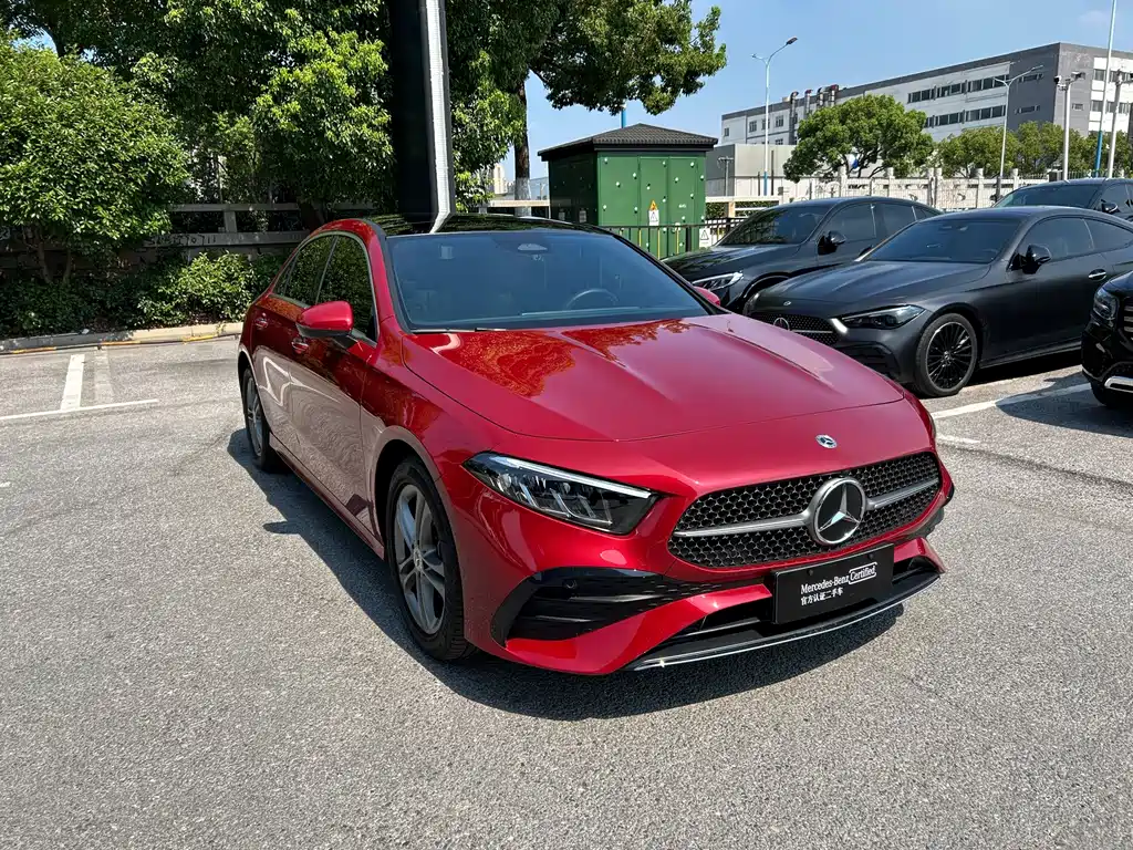 Mercedes-Benz A-Class — миниатюра 3