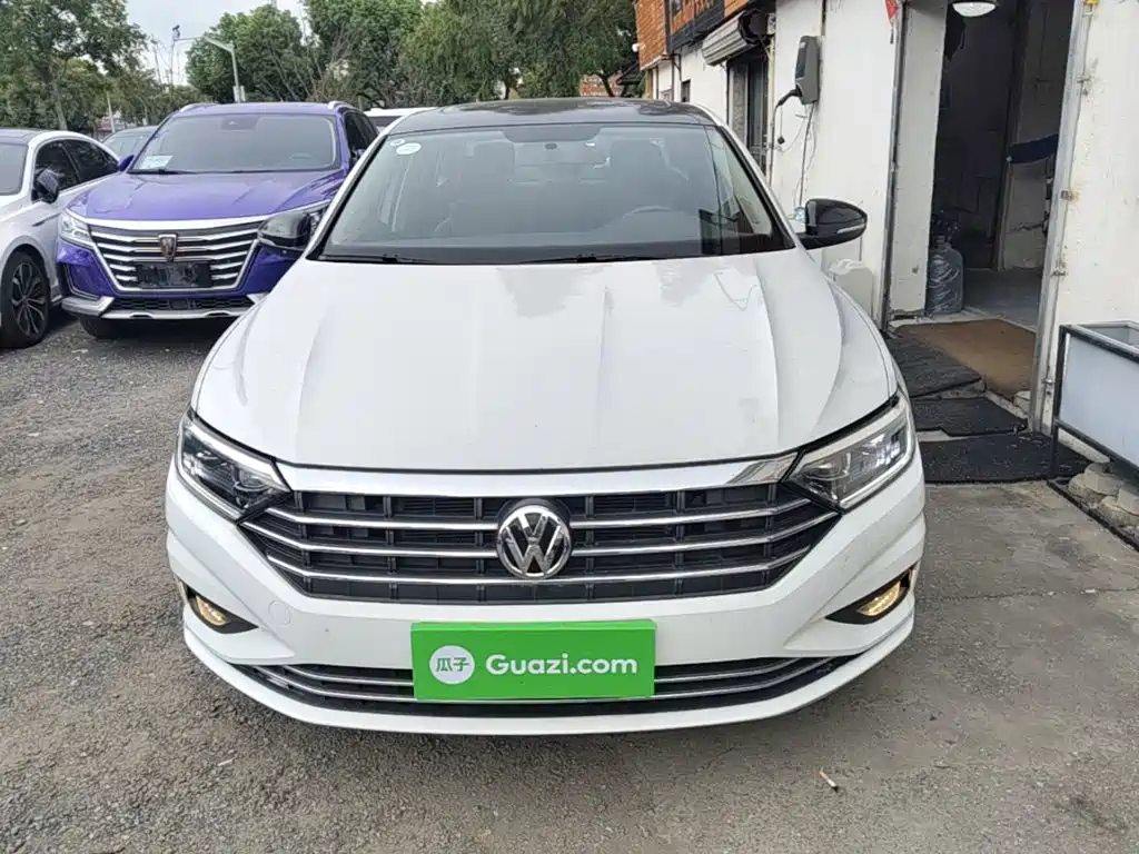 Volkswagen Sagitar — миниатюра 3