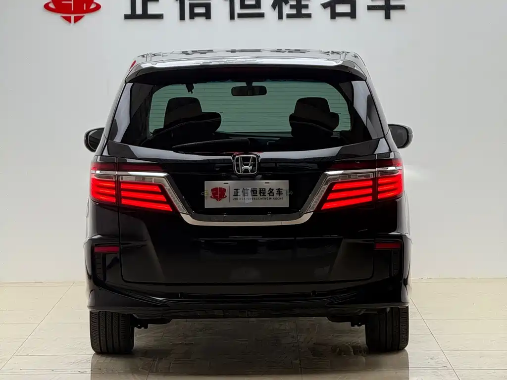 Honda Elysion — миниатюра 30