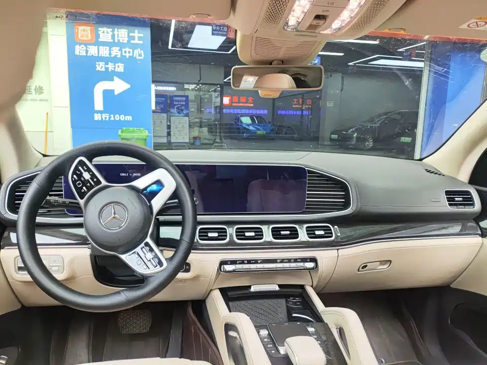 Mercedes-Benz GLS — миниатюра 2