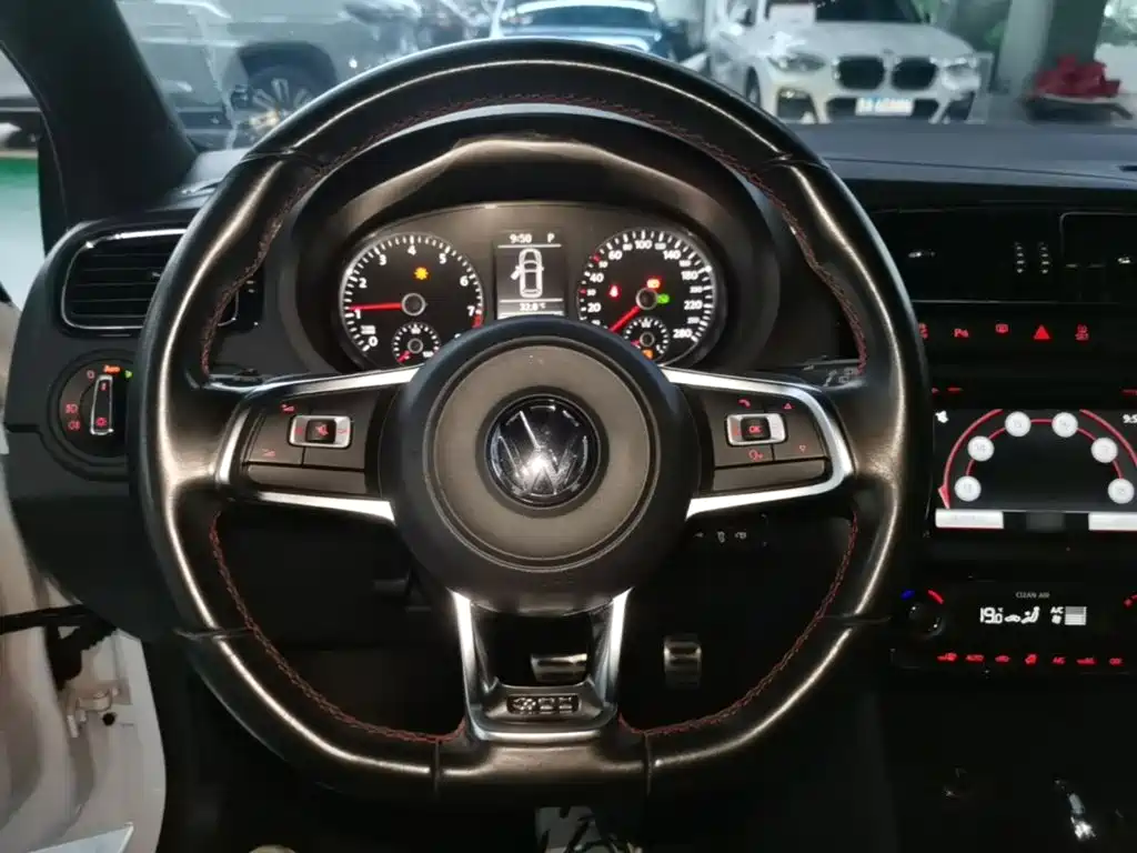 Volkswagen Polo — миниатюра 11