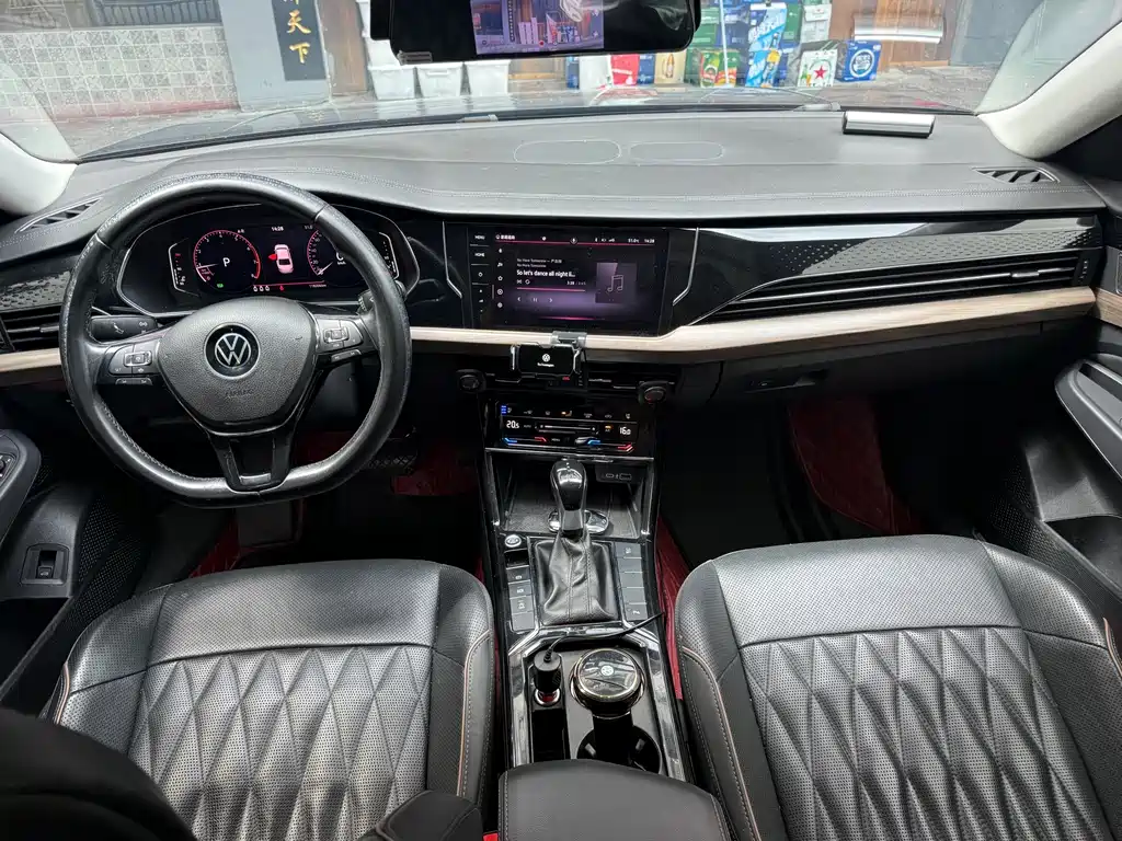 Volkswagen Passat — миниатюра 6