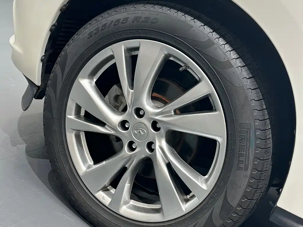 Infiniti JX — миниатюра 7