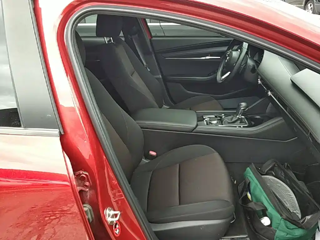 Mazda 3 Axela — миниатюра 25