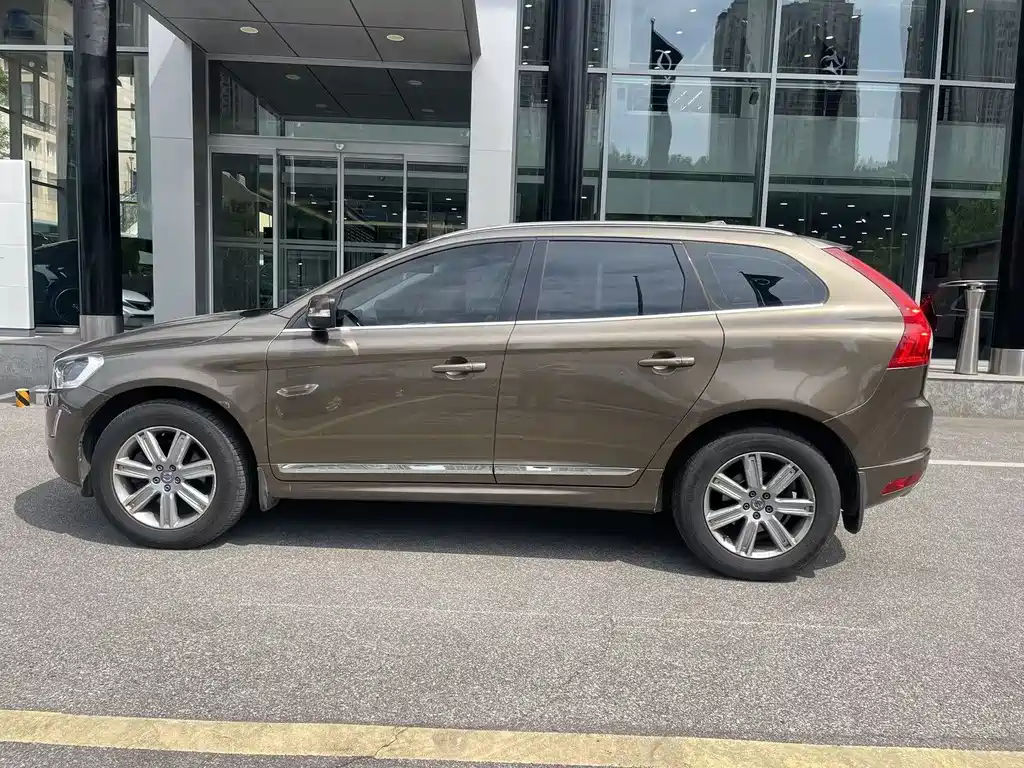 Volvo XC60 2015 T5