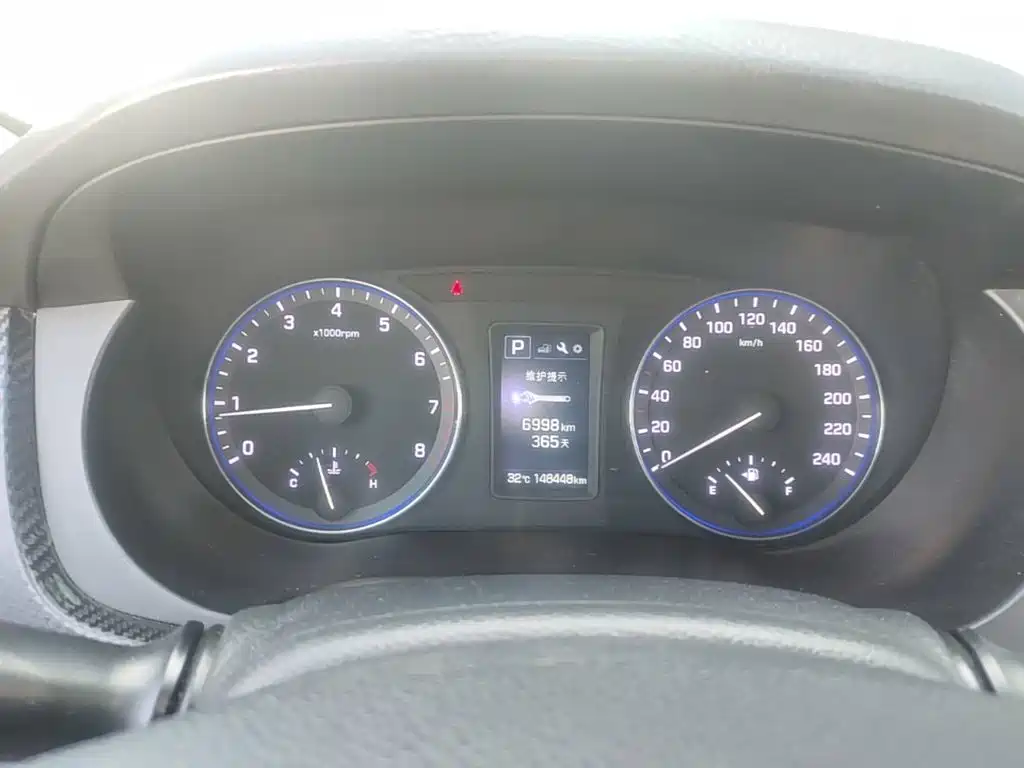 Hyundai Mistra — миниатюра 12