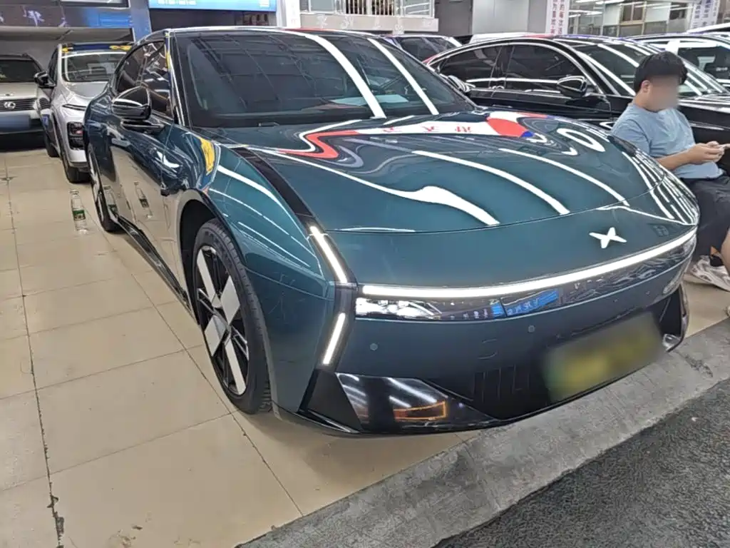 XPeng P7 — миниатюра 4