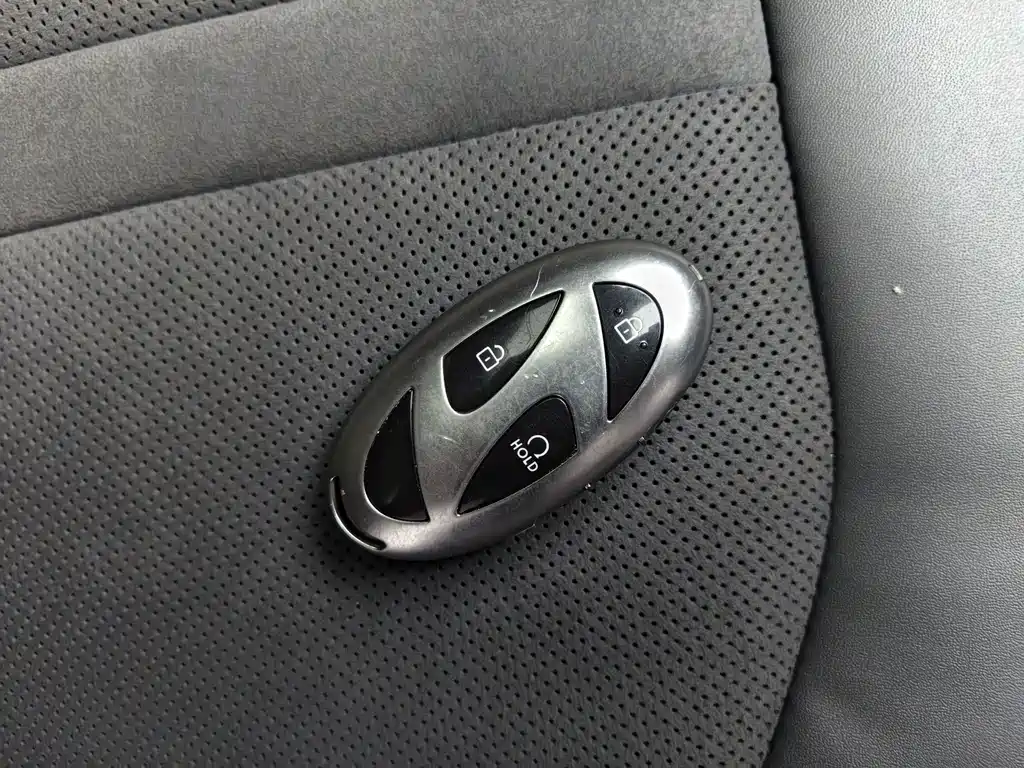 Hyundai Sonata — миниатюра 4