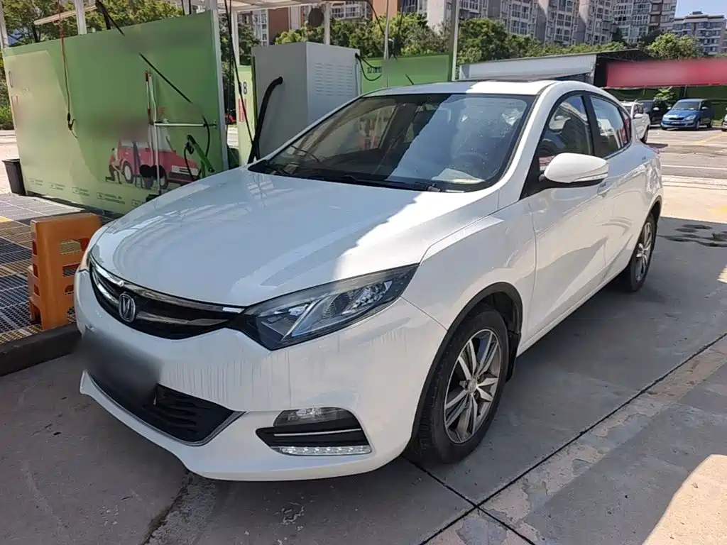 Changan Eado XT