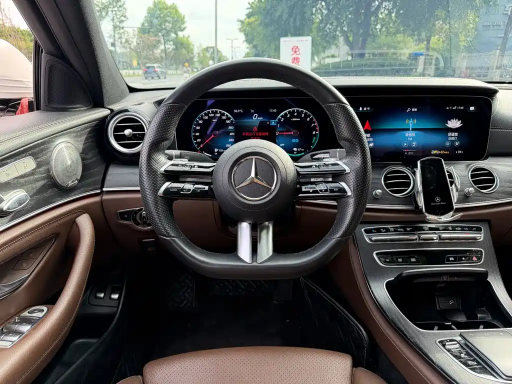 Mercedes-Benz E-Class New Energy — миниатюра 14