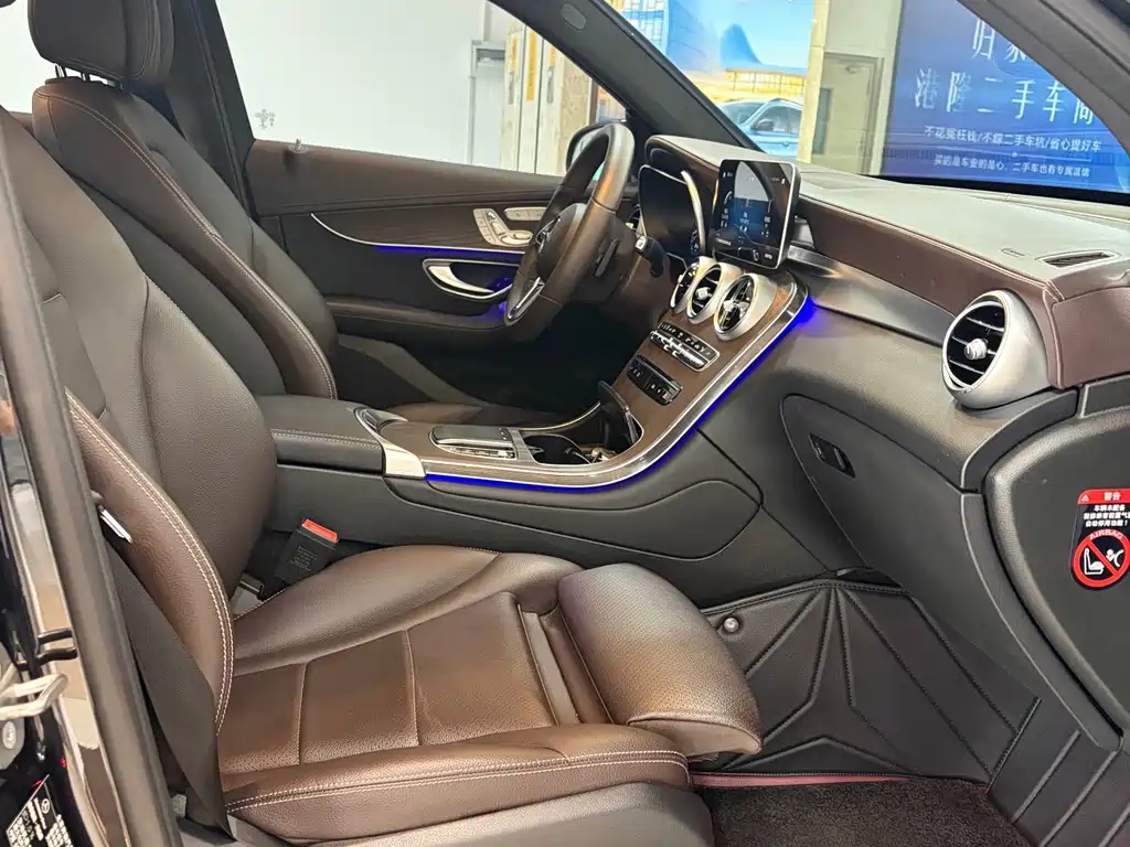 Mercedes-Benz GLC — миниатюра 8