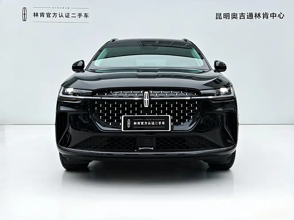 Lincoln Nautilus 2025 2.0T