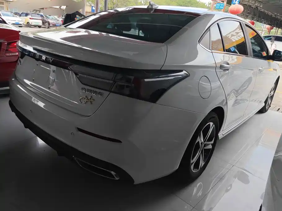 Chery Arrizo 5 PLUS — миниатюра 3
