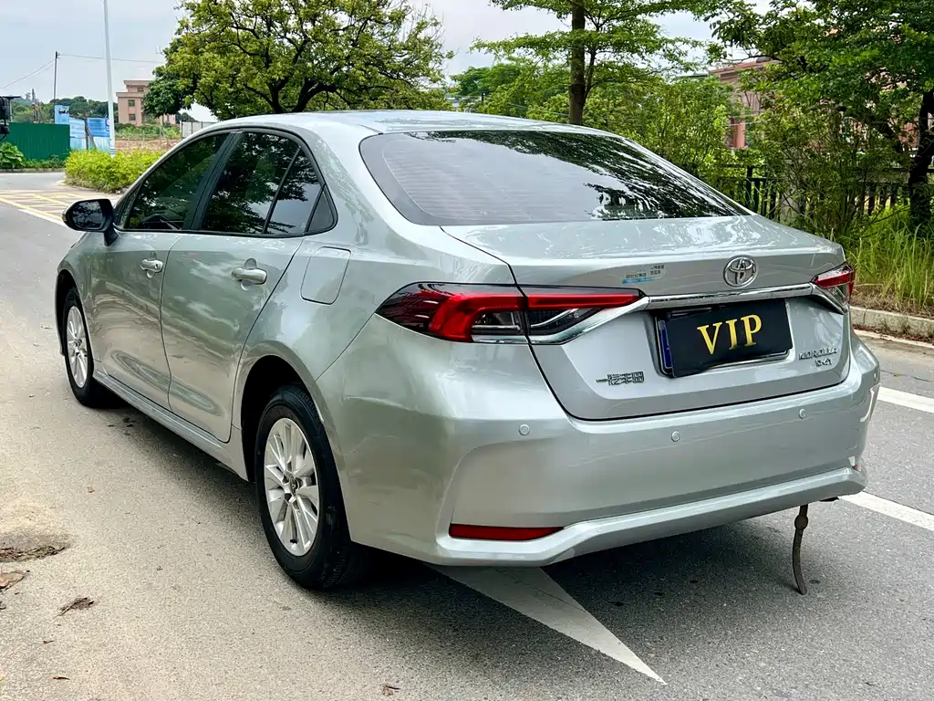 Toyota Corolla — миниатюра 9